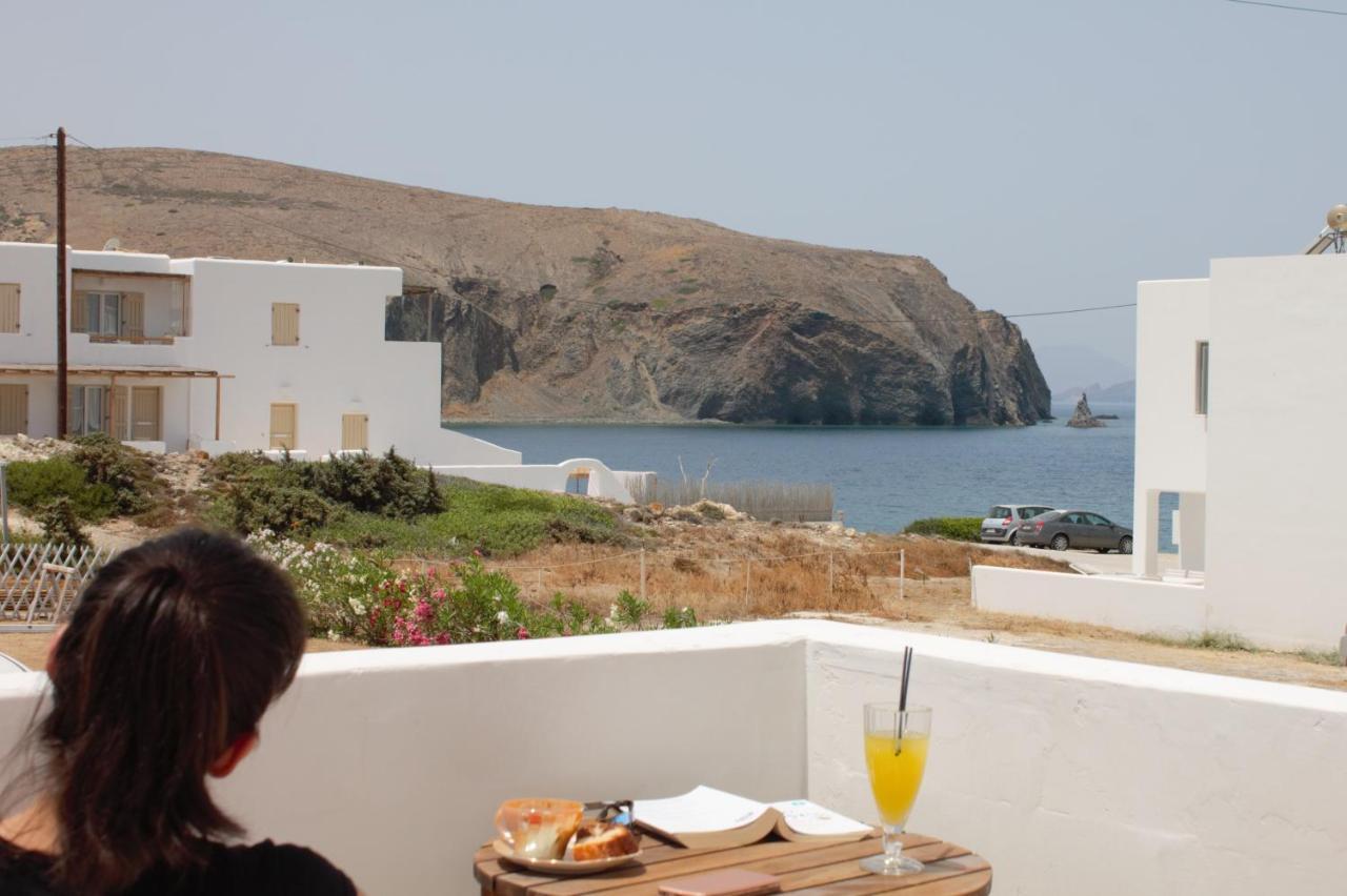 V-Rooms In Milos Cyclades 폴로니아 외부 사진